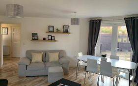 Silver Stag Properties, Spacious 3 Bedroom Haven